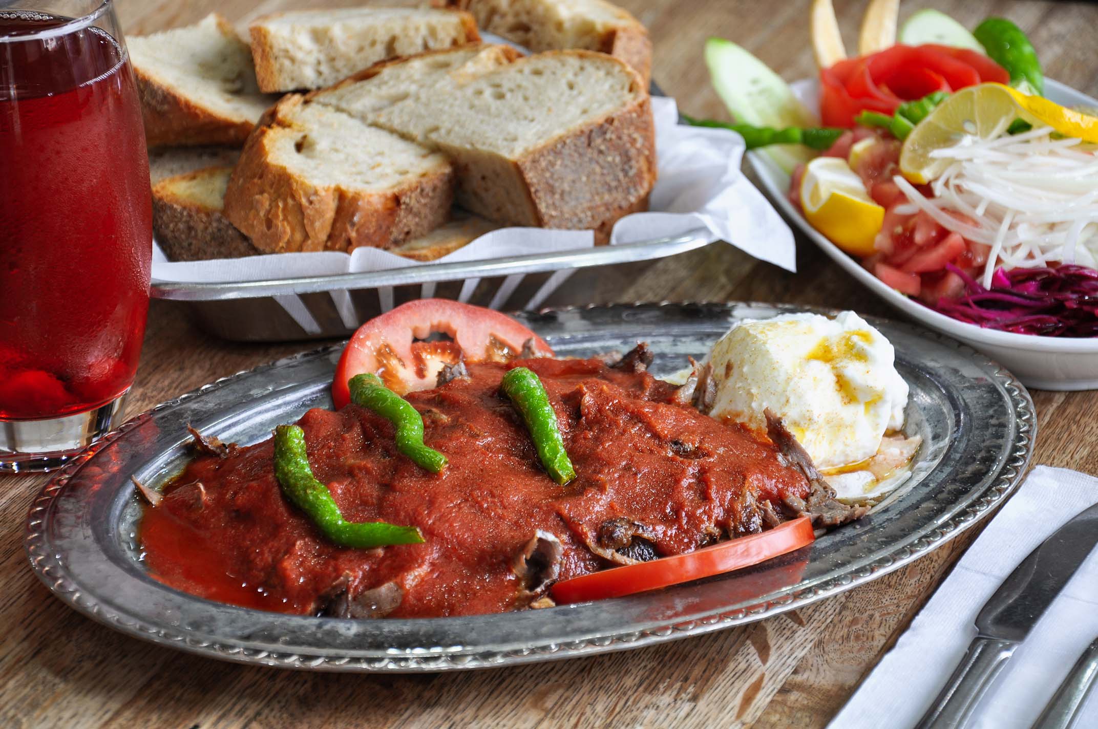 Konakoğlu Lokantası İskender Kebabı